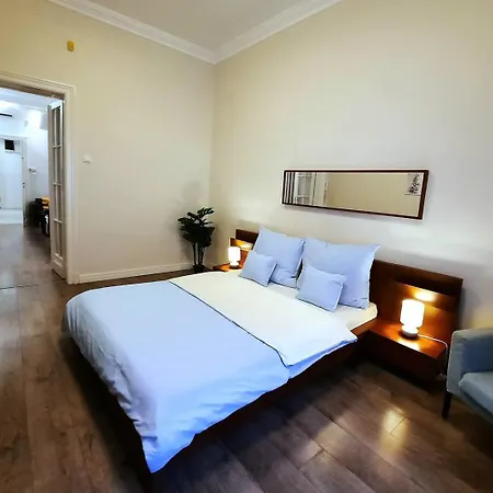 Apartamento Charming In Core Budapest